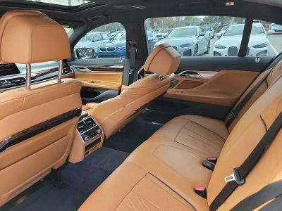 2022 BMW 7 Series — photo 10 view