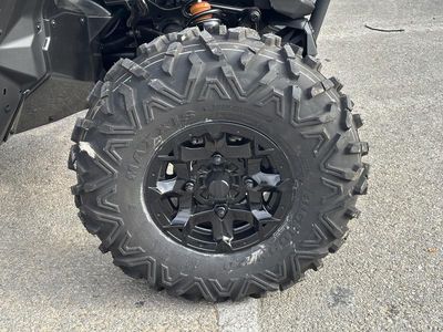 2025 Can-Am Maverick Sport DPS 1000R - Photo 9