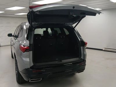 2026 Buick Enclave — detail view