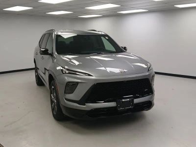 2026 Buick Enclave — side profile view