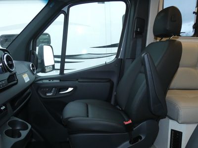 2026 Winnebago EKKO Sprinter - Photo 12