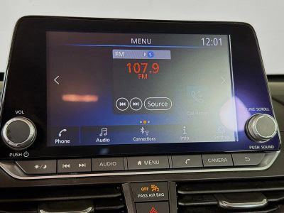 2023 Nissan Altima — photo 13 view