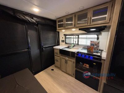 2026 Forest River RV Cherokee Grey Wolf - Photo 13
