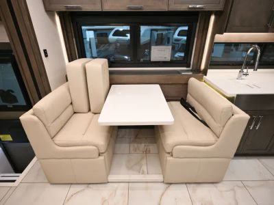 2026 Entegra CENTURION — photo 7 view