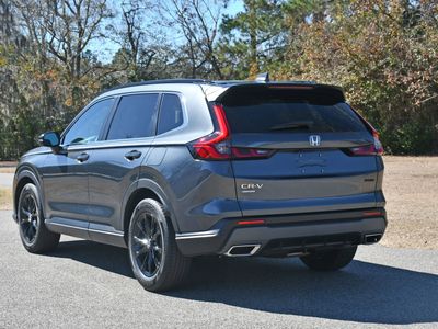 2025 Honda CR-V Hybrid - Photo 2