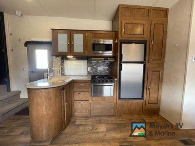 2018 Forest River RV Salem - Photo 9