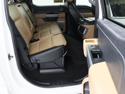 2024 Ford Super Duty F-250 4WD — photo 38 view