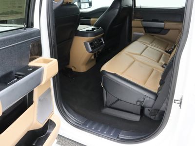 2024 Ford Super Duty F-250 4WD — photo 30 view