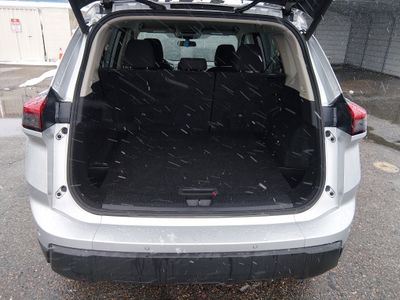 2024 Nissan Rogue - Photo 11