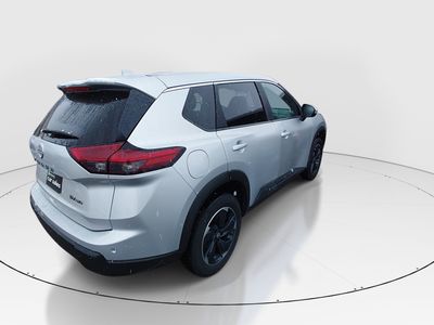 2024 Nissan Rogue - Photo 7