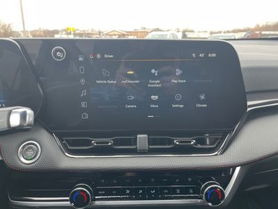 2025 Chevrolet Equinox — photo 11 view