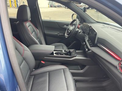 2025 Chevrolet Equinox — photo 15 view
