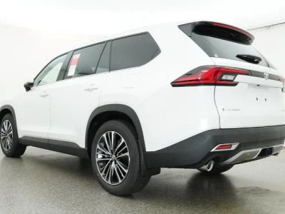 2026 Toyota Grand Highlander Hybrid - Photo 5