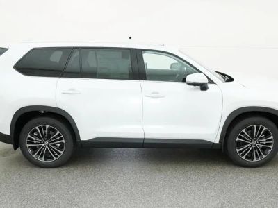 2026 Toyota Grand Highlander Hybrid - Photo 11