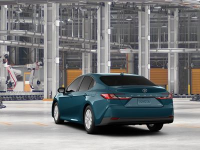 2026 Toyota Camry - Photo 7