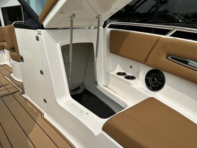 2025 Chaparral 247 SSX - Photo 33