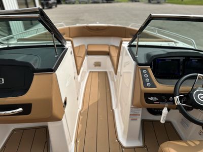 2025 Chaparral 247 SSX - Photo 36