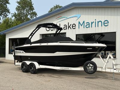 2025 Chaparral 247 SSX - Photo 12