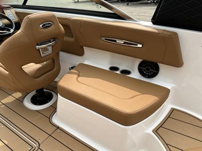 2025 Chaparral 247 SSX - Photo 39