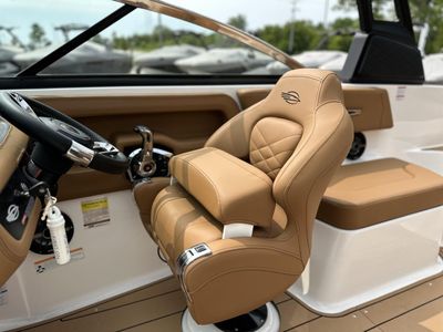 2025 Chaparral 247 SSX - Photo 22