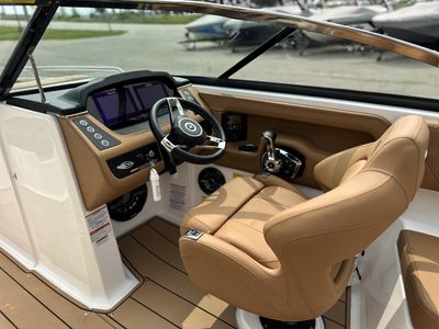 2025 Chaparral 247 SSX - Photo 20