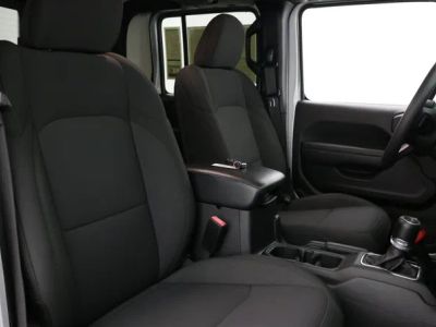 2023 Jeep Gladiator — photo 31 view