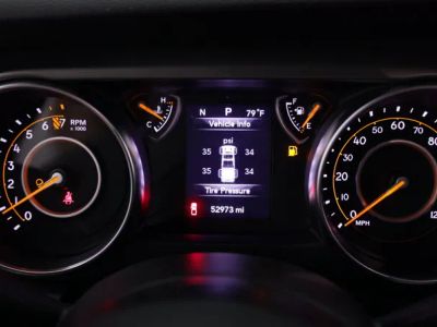 2023 Jeep Gladiator — photo 15 view