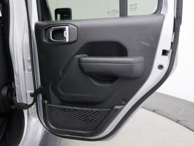 2023 Jeep Gladiator — photo 27 view