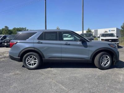 2026 Ford Explorer - Photo 2