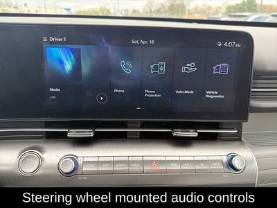 2025 Hyundai Kona SEL - Photo 19
