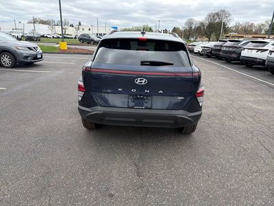 2025 Hyundai Kona SEL - Photo 5