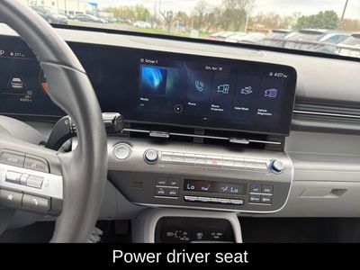 2025 Hyundai Kona SEL - Photo 18
