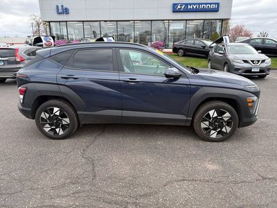 2025 Hyundai Kona SEL - Photo 3