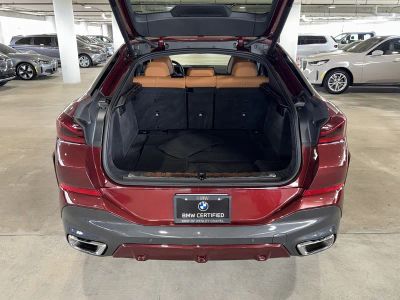 2025 BMW X6 — photo 13 view