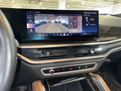 2025 BMW X6 — photo 27 view
