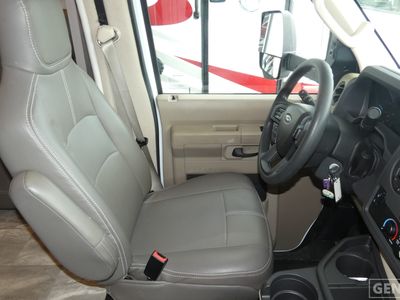 2024 Thor Motor Coach Quantum LC - Photo 8