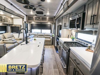 2022 Keystone RV Montana - Photo 15