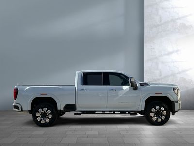 2026 GMC Sierra 3500HD — photo 7 view