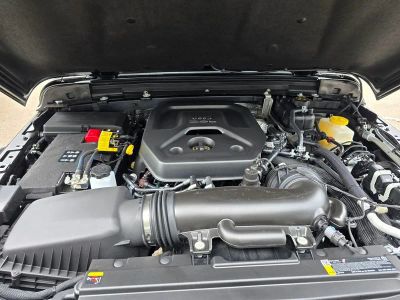 2025 Jeep Wrangler — photo 12 view