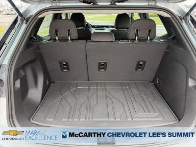2027 Chevrolet Bolt - Photo 32