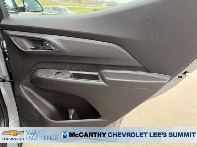 2027 Chevrolet Bolt - Photo 26