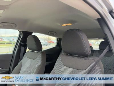 2027 Chevrolet Bolt - Photo 43