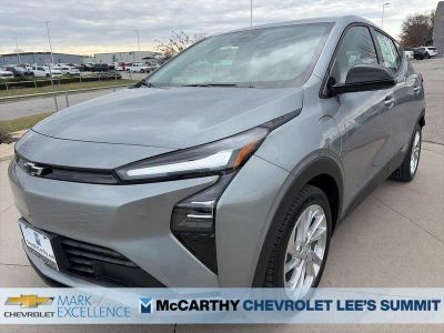 2027 Chevrolet Bolt - Photo 4