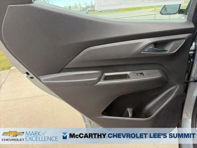 2027 Chevrolet Bolt - Photo 34