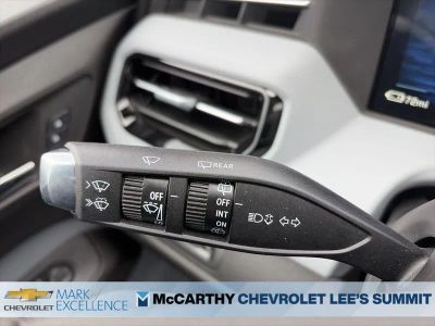 2027 Chevrolet Bolt - Photo 18