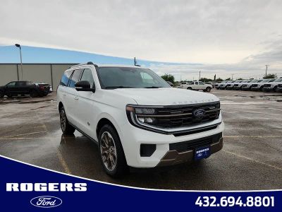 2026 Ford Expedition King Ranch in Star White Metallic Tri-Coat — front three-quarter view