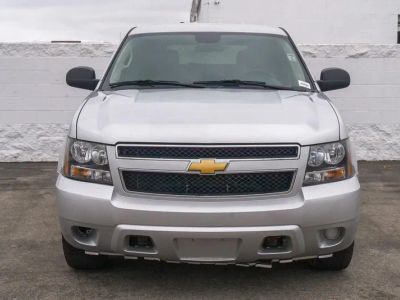 2012 Chevrolet Tahoe — side profile view