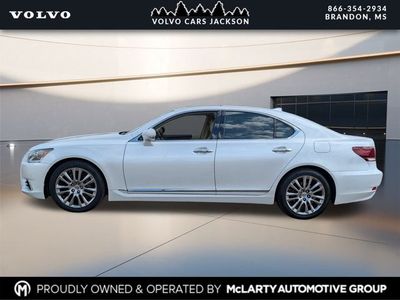 2016 Lexus LS — photo 7 view