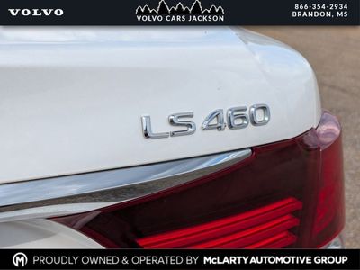 2016 Lexus LS — photo 37 view