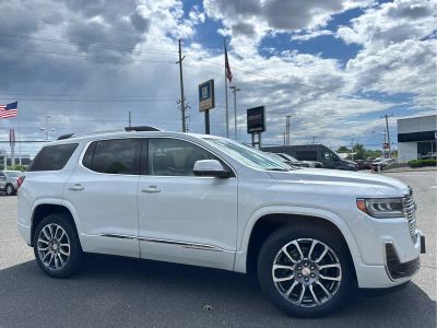 2023 GMC Acadia — interior view